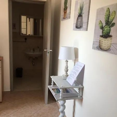 Alojamento de Acomodação e Pequeno-almoço Murighessa Olbia